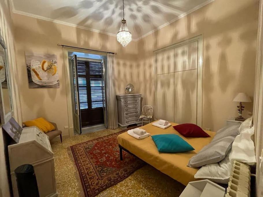 Devi Home Palermo Exterior photo